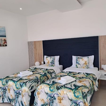 Accent Garden Apartment Deva Luaran gambar